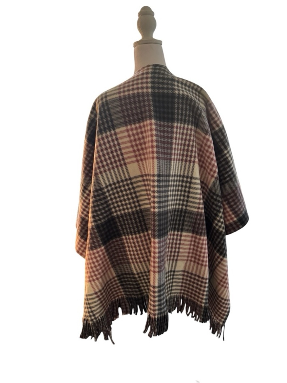 RACHEL Rachel Roy Pink & Gray Plaid Fringe Poncho - Picture 2 of 6